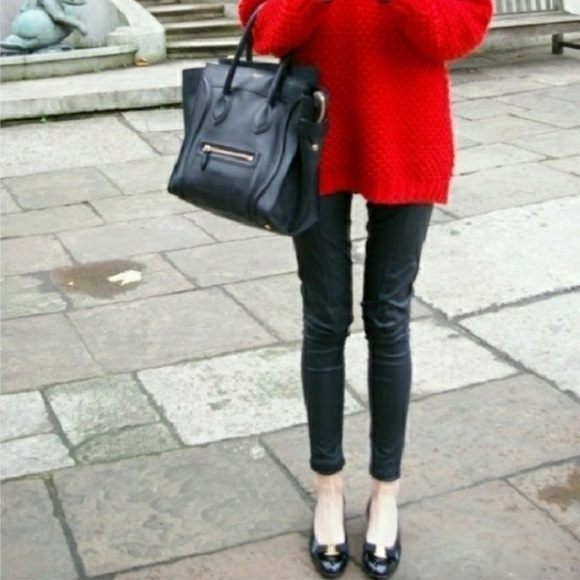 Ferragamo Vara Low Heel Bow Pumps Navy Blue Leather Size 7.5 A2 Narrow - Picture 4 of 10